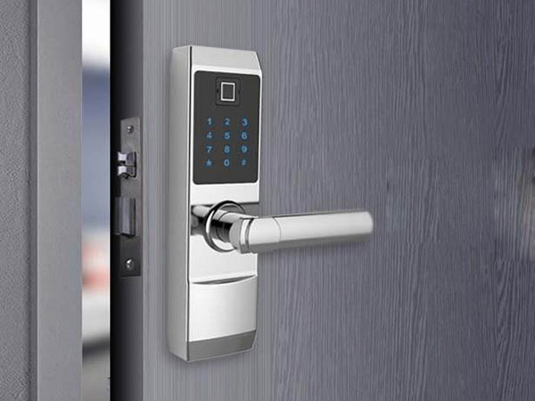 青川24小时上门开锁公司