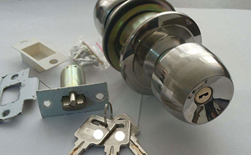 青川24小时上门开锁公司